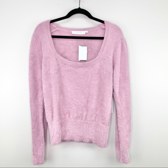 ASTR The Label Fuzzy Crop Sweater Lilac Size L - Picture 2 of 16